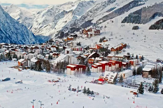 Como as estações de esqui estão se tornando ecológicas: o impacto ambiental do esqui sustentável